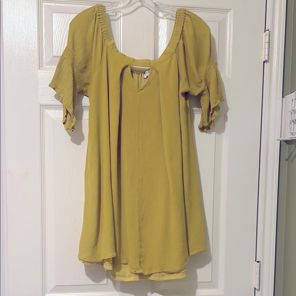 Elegant Yellow Women's Top
